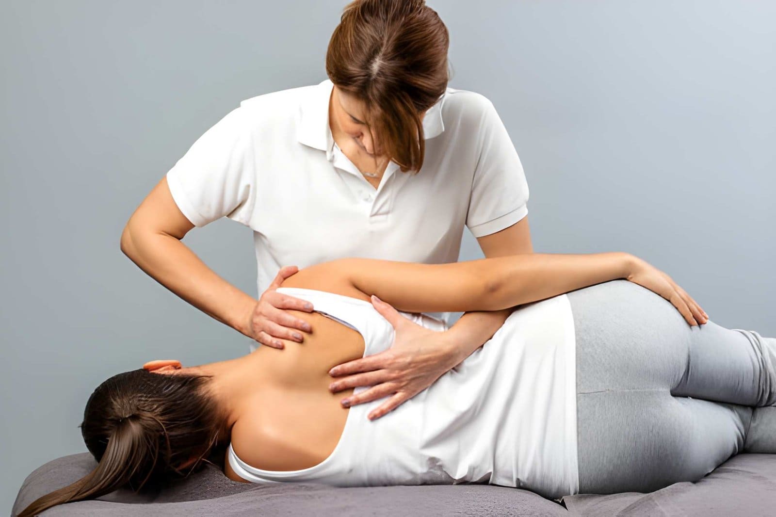 Best chiropractor in St Petersburg FL performing manual adjustment therapy for improved mobility and pain relief.